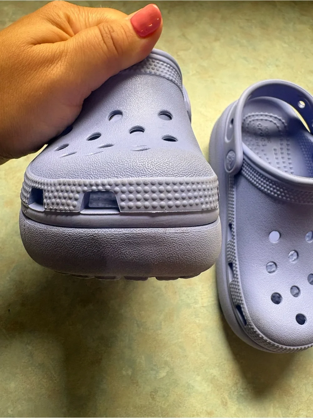 CROCS girls size